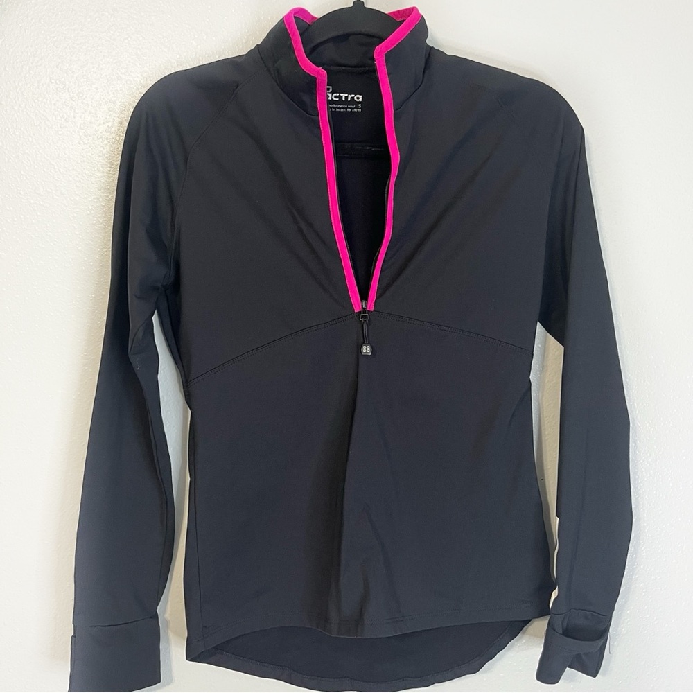 Actra Women’s Athletic Pullover Size Small